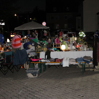 Bild vergr&ouml;&szlig;ern: Nachtflohmarkt 2026