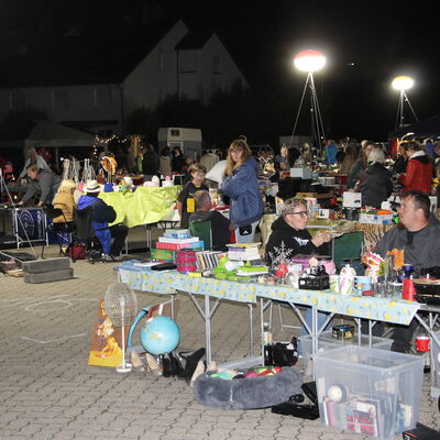 Bild vergr&ouml;&szlig;ern: Nachtflohmarkt 2026