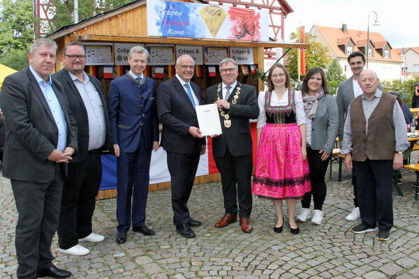 Bild vergr&ouml;&szlig;ern: Ehreng&auml;ste Marktfest 2026